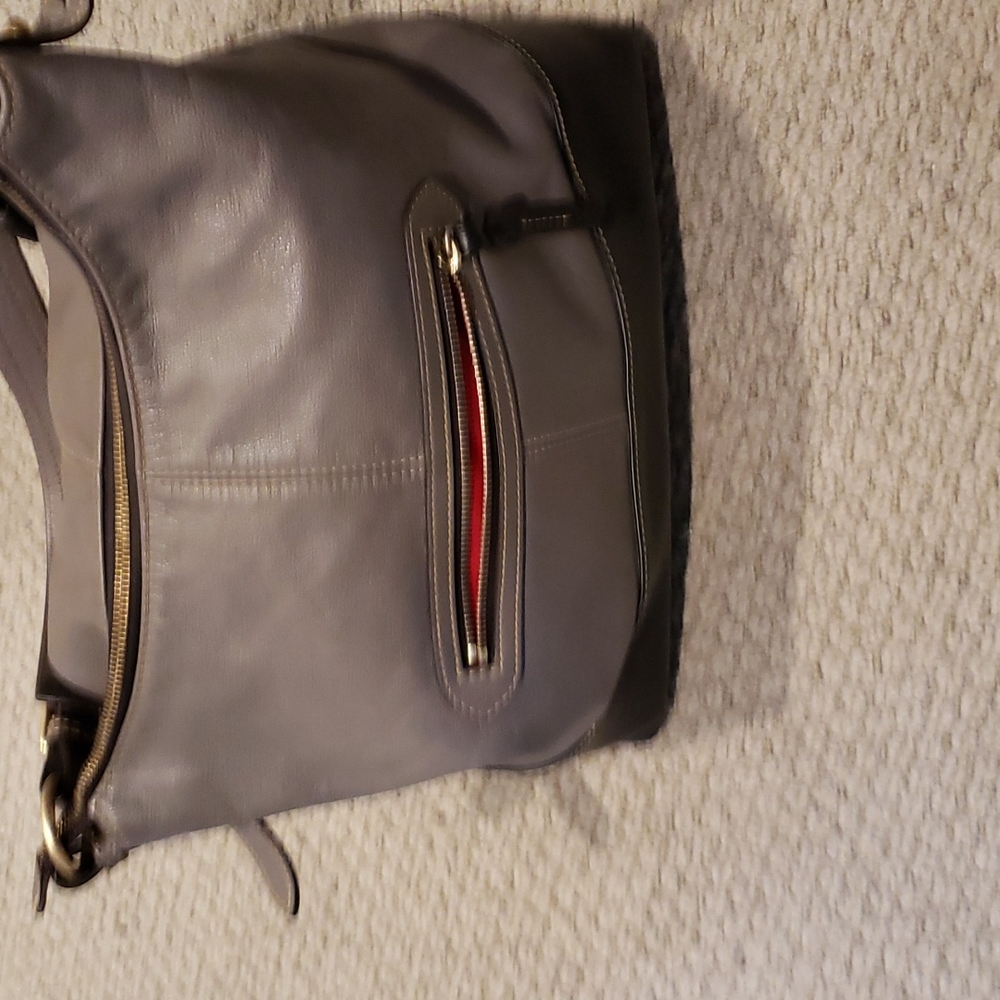 Dooney &Bourke bag